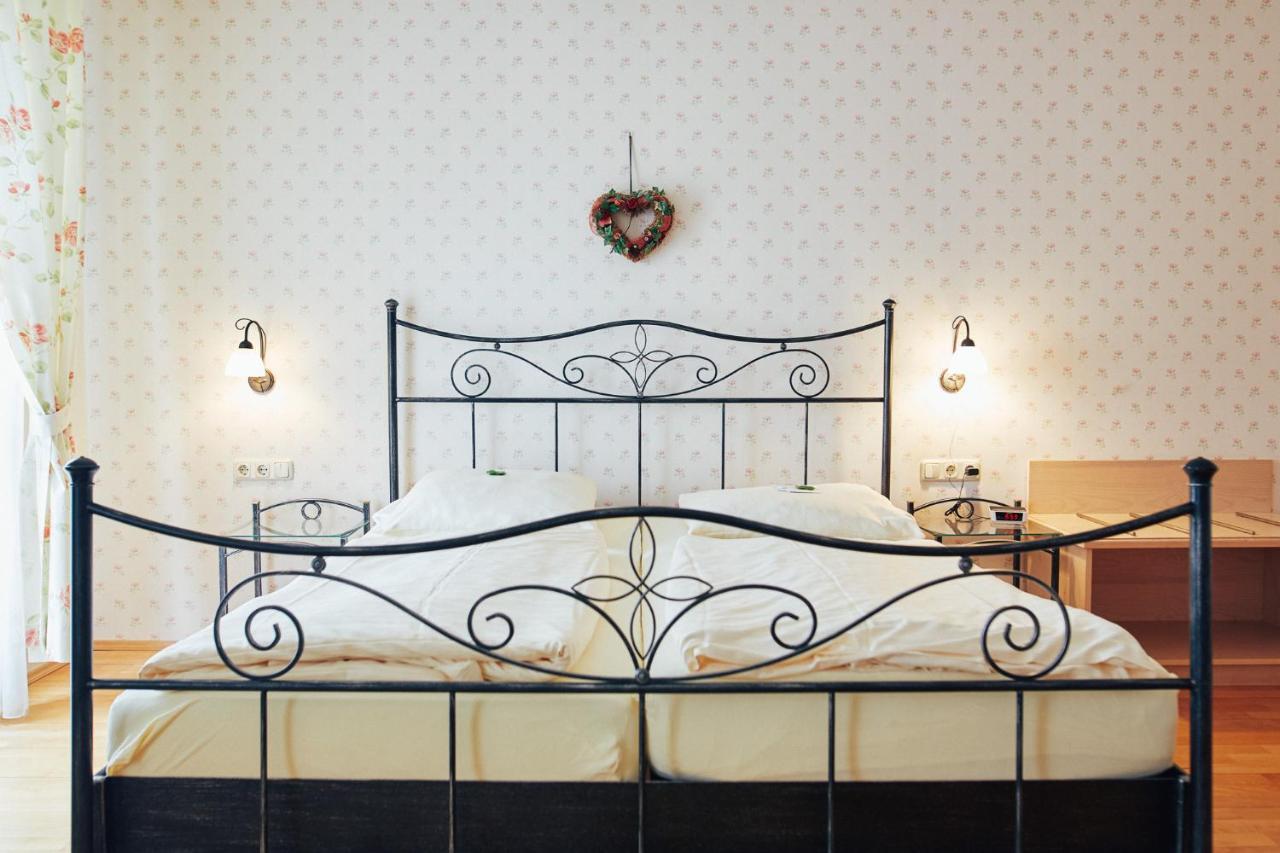 Fetz Das Loreley Hotel Dorscheid Екстериор снимка